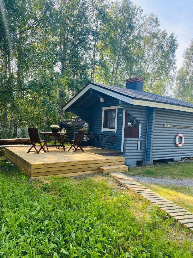 Hotel Huhtaniemen Moekkikylae Veteli Esterno foto
