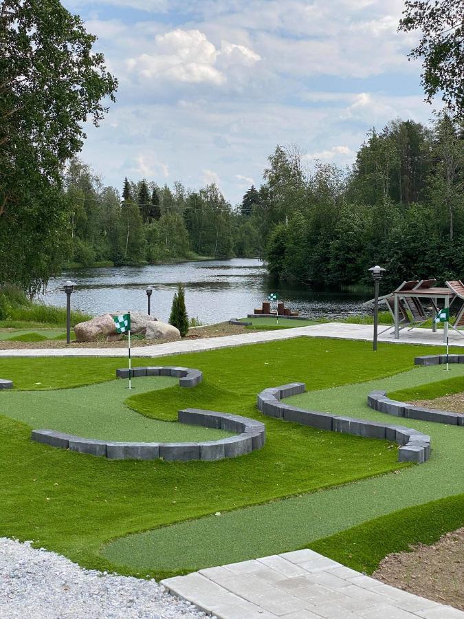 Hotel Huhtaniemen Moekkikylae Veteli Esterno foto