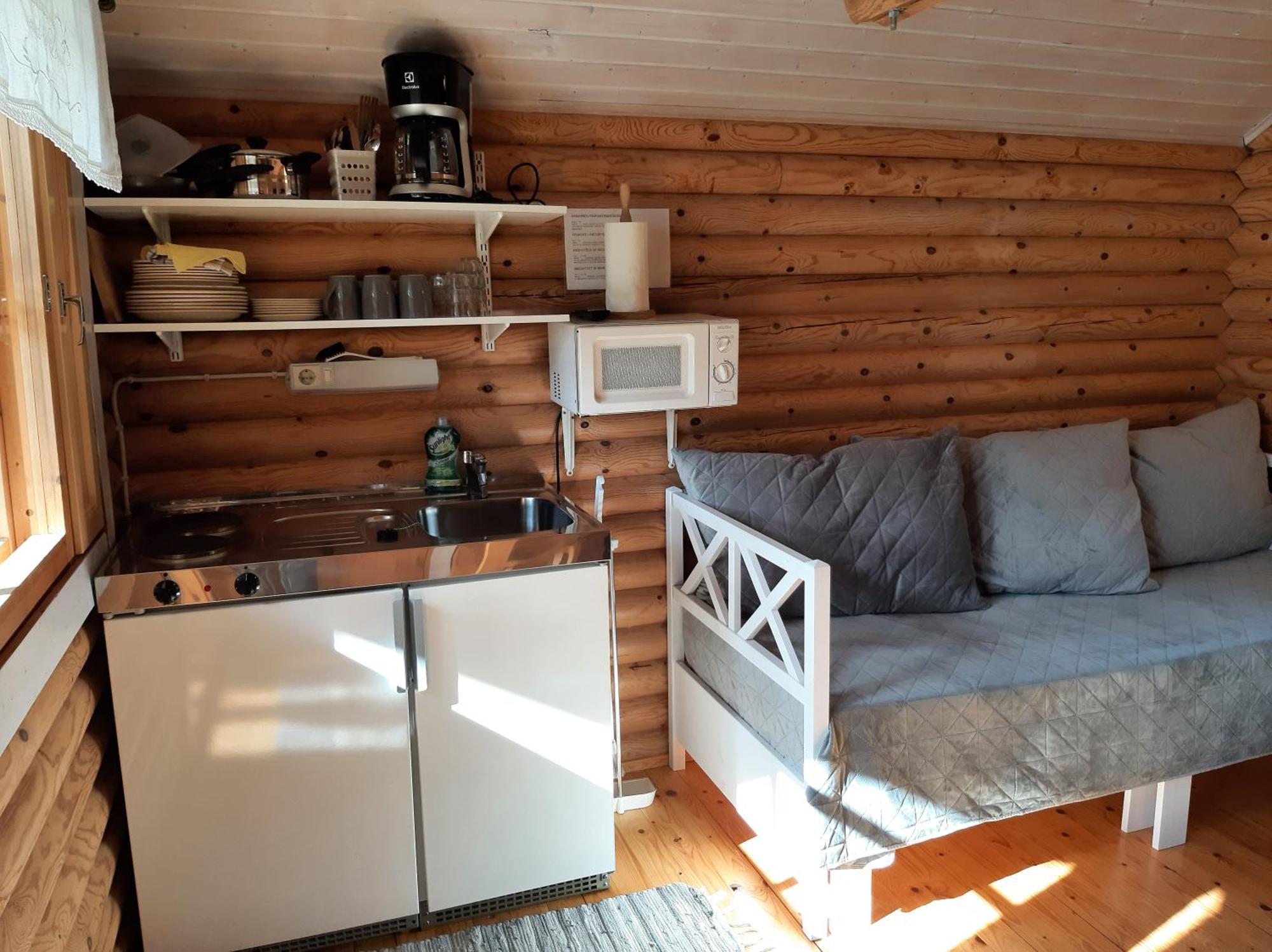 Hotel Huhtaniemen Moekkikylae Veteli Esterno foto