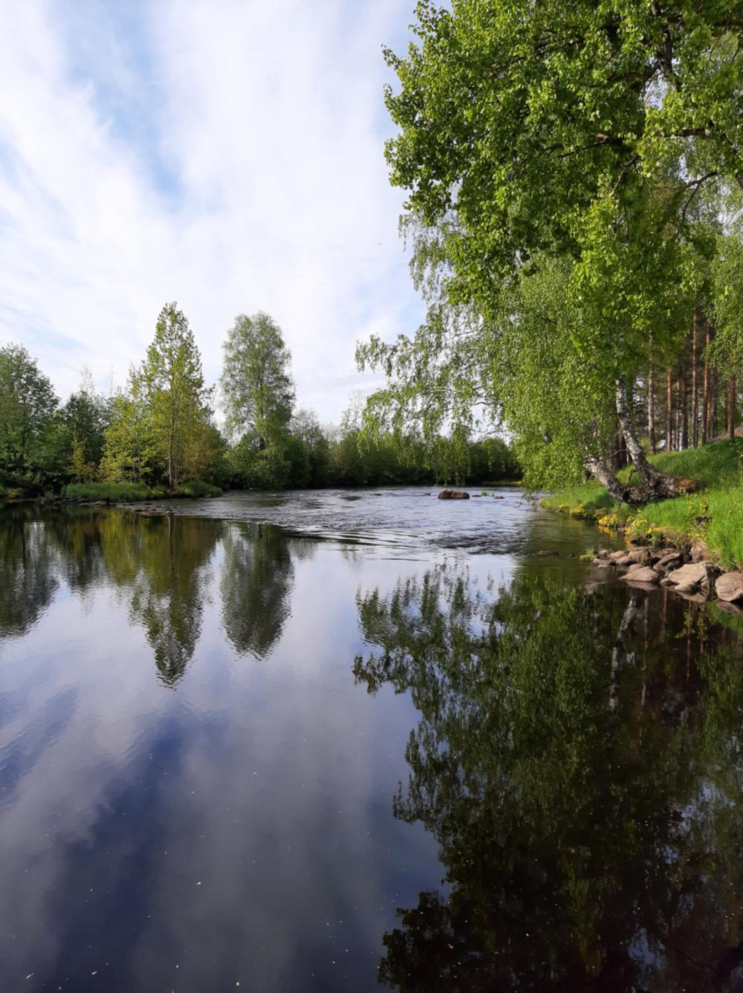 Hotel Huhtaniemen Moekkikylae Veteli Esterno foto